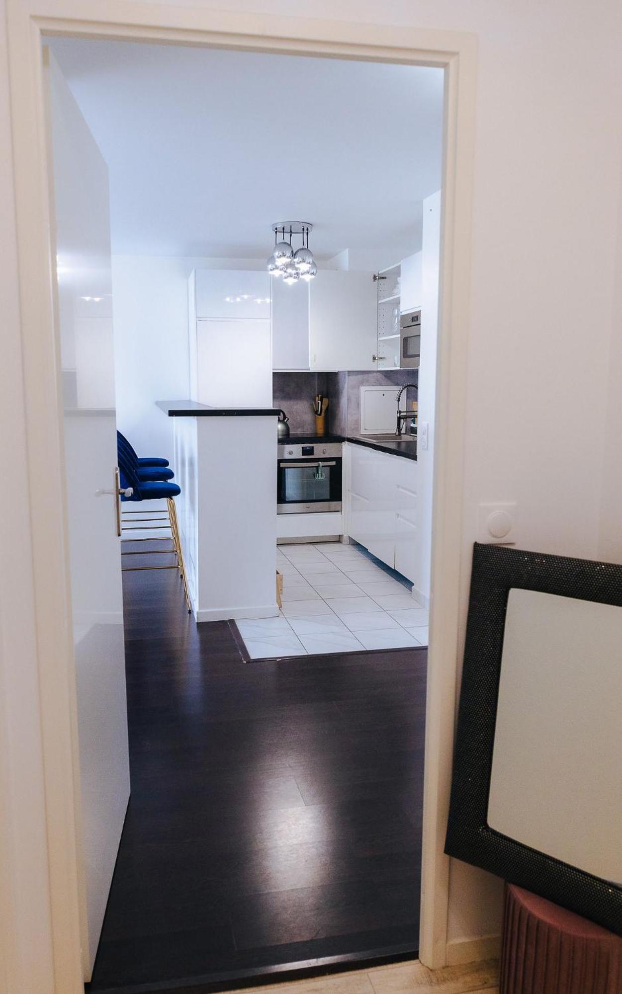 Appartement Luxueux, Neuf & Equipe A Versailles, Сен-Сир-л'Эколь Экстерьер фото